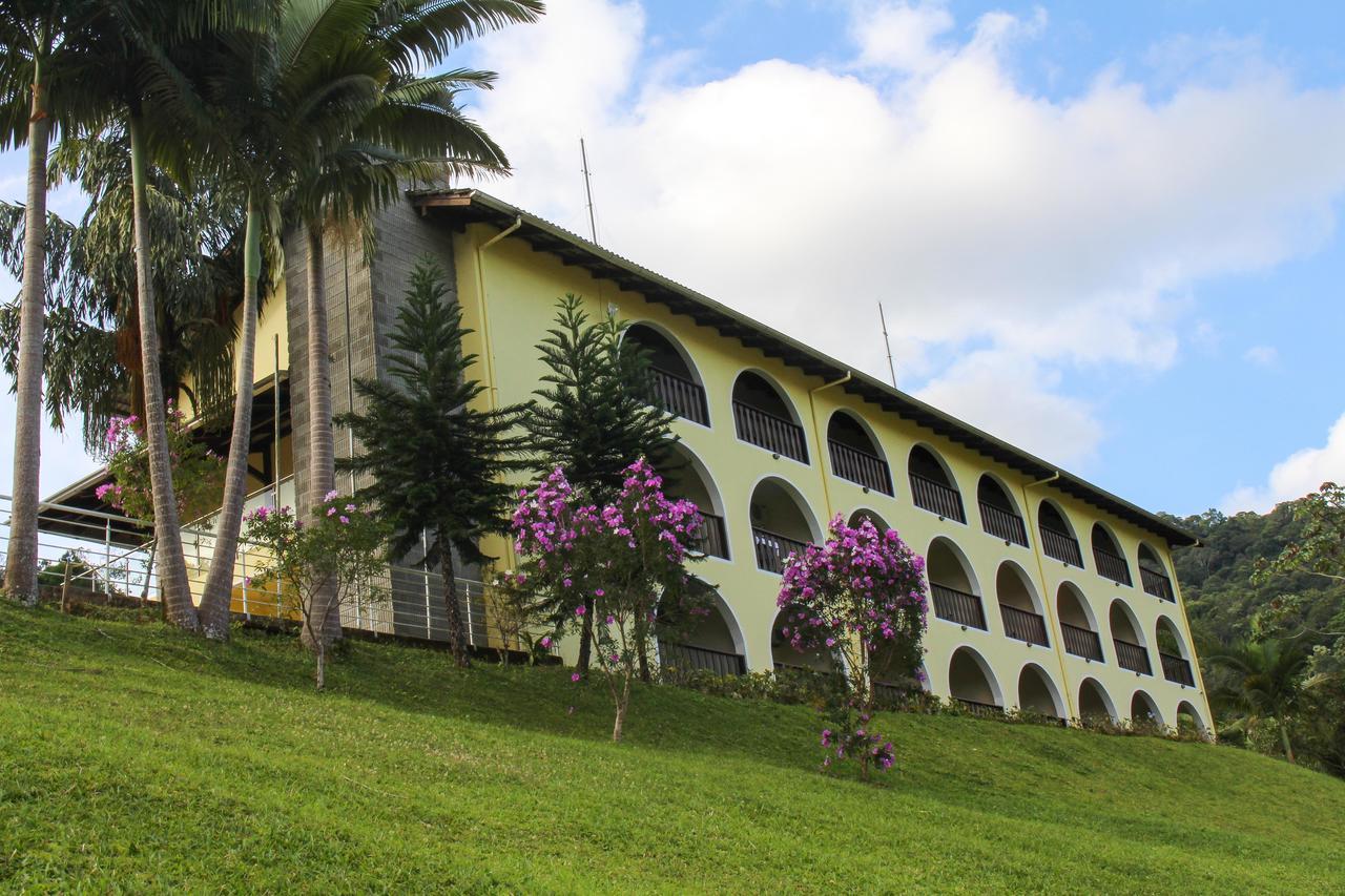Hotel Do Santuario นอวาเตรนโต ภายนอก รูปภาพ