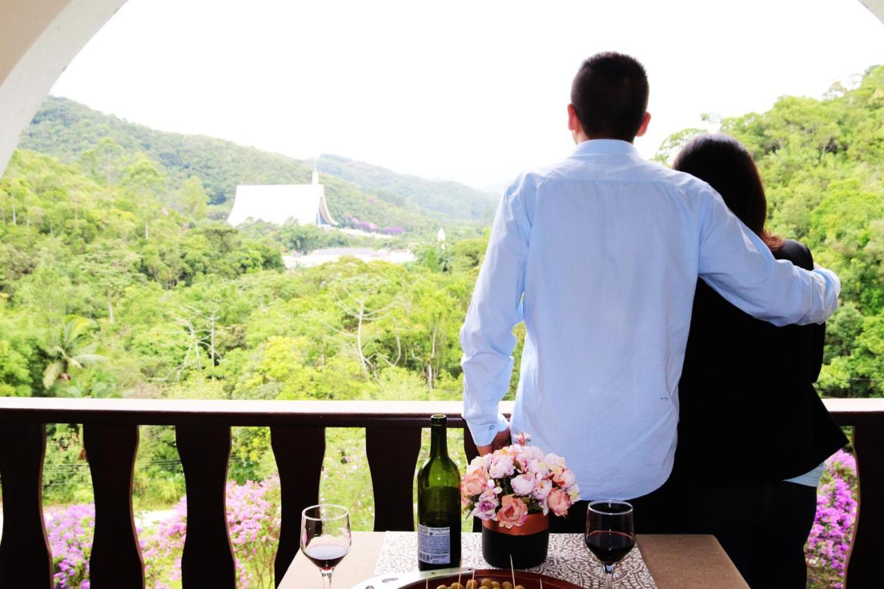 Hotel Do Santuario นอวาเตรนโต ภายนอก รูปภาพ